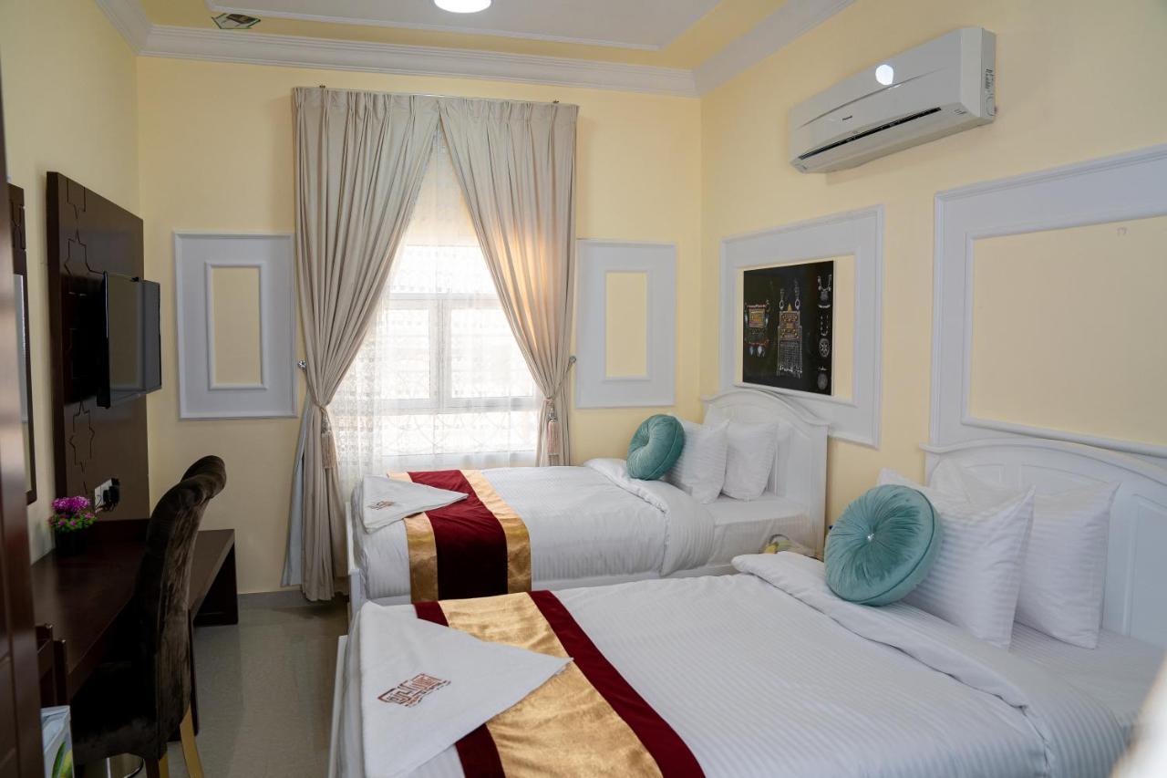 Arkan Al Barzah Hotel Apartment Szúr Kültér fotó