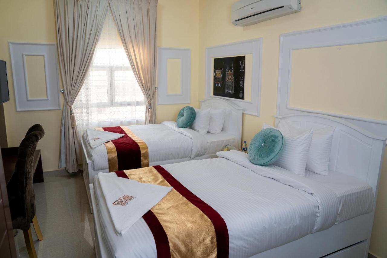 Arkan Al Barzah Hotel Apartment Szúr Kültér fotó