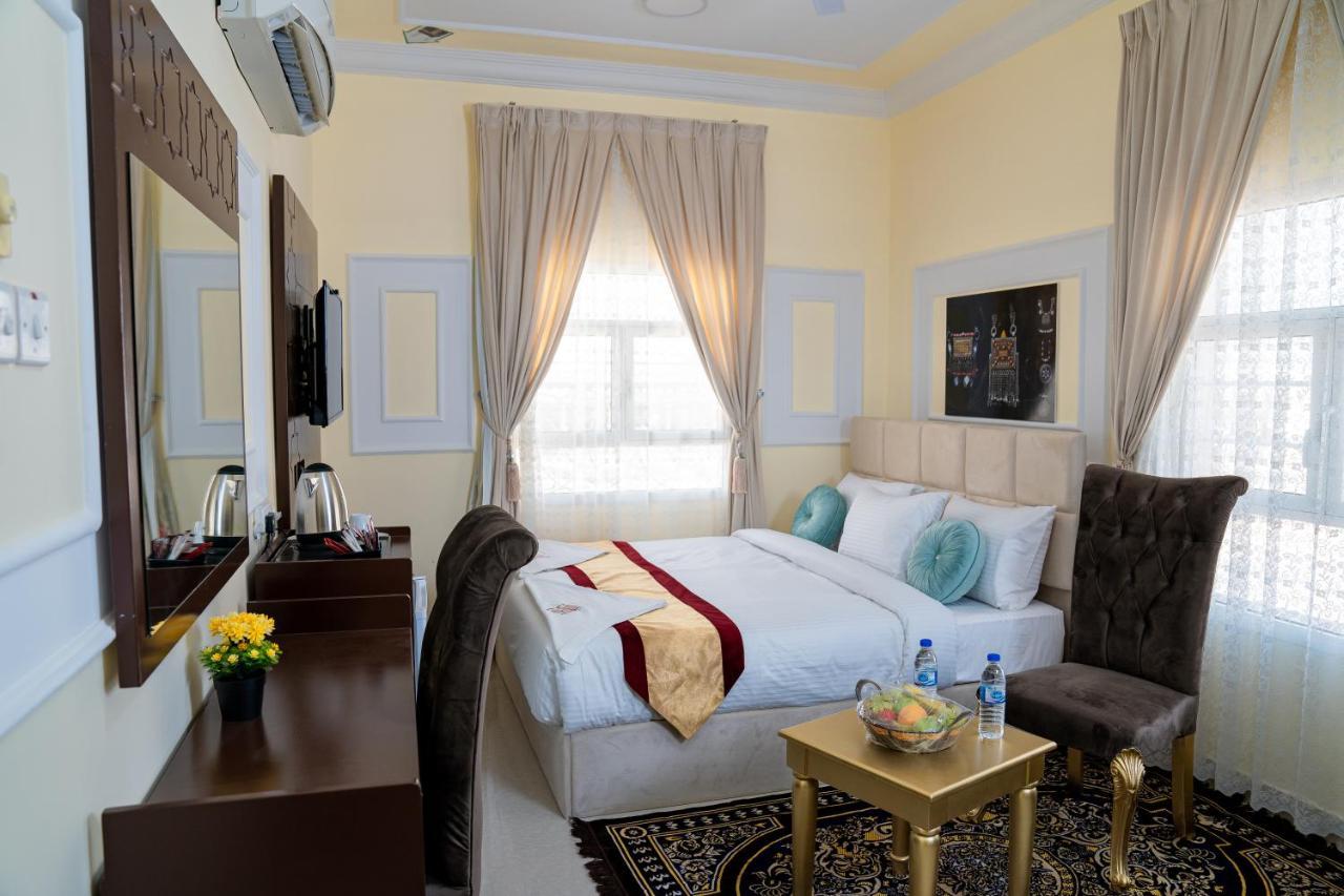 Arkan Al Barzah Hotel Apartment Szúr Kültér fotó