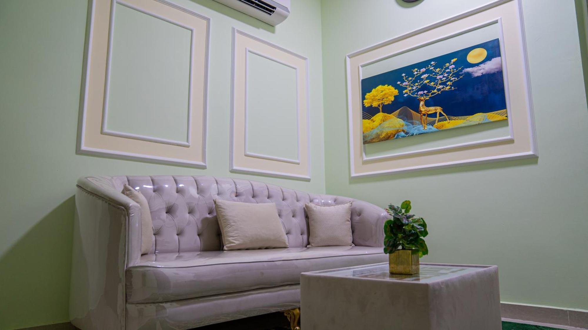Arkan Al Barzah Hotel Apartment Szúr Kültér fotó