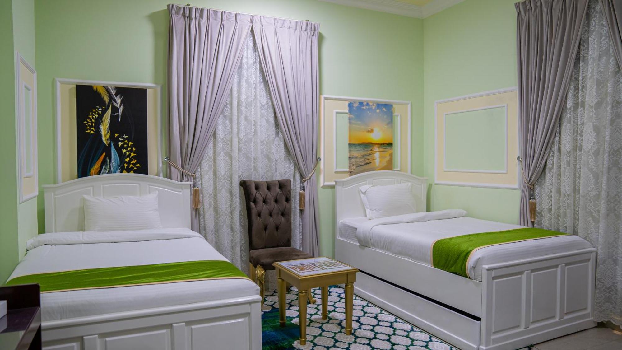 Arkan Al Barzah Hotel Apartment Szúr Kültér fotó
