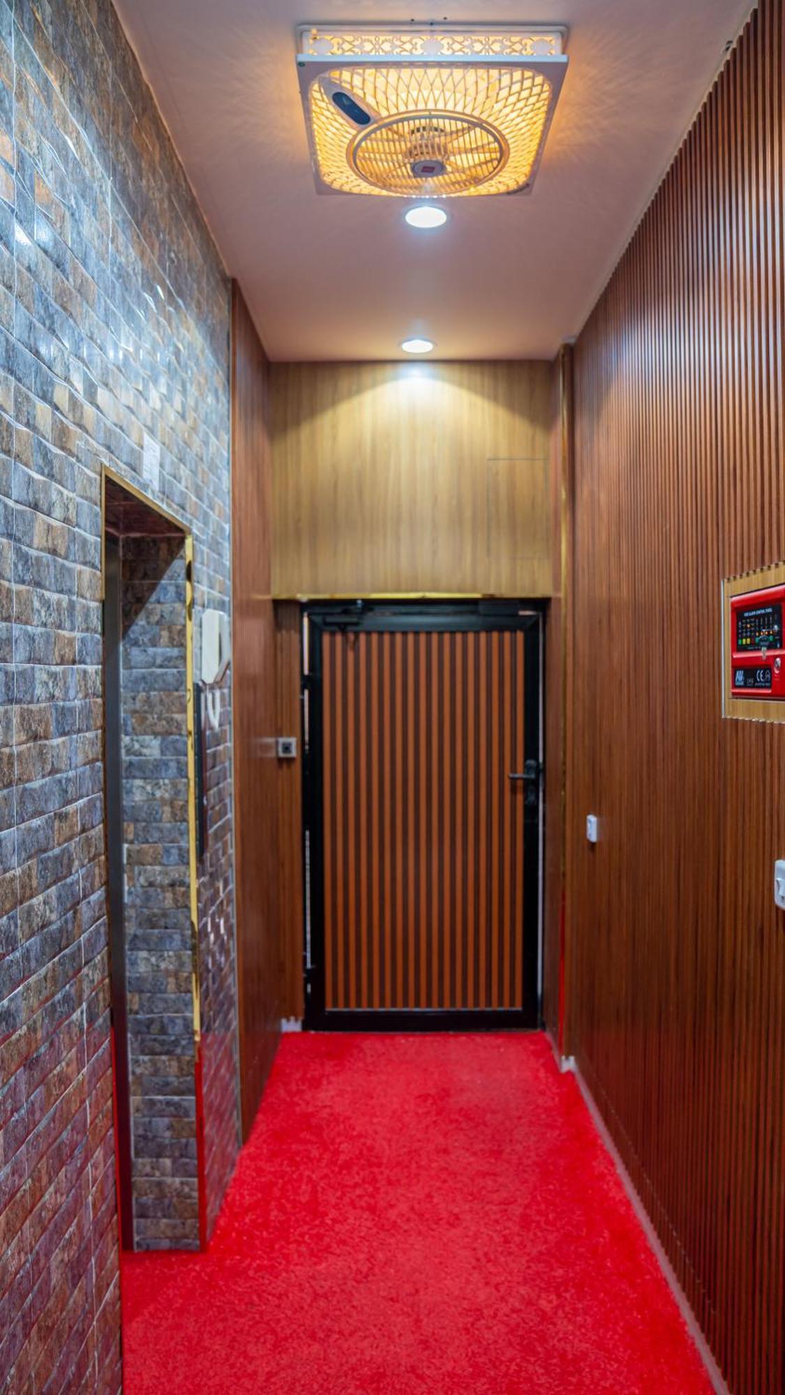 Arkan Al Barzah Hotel Apartment Szúr Kültér fotó