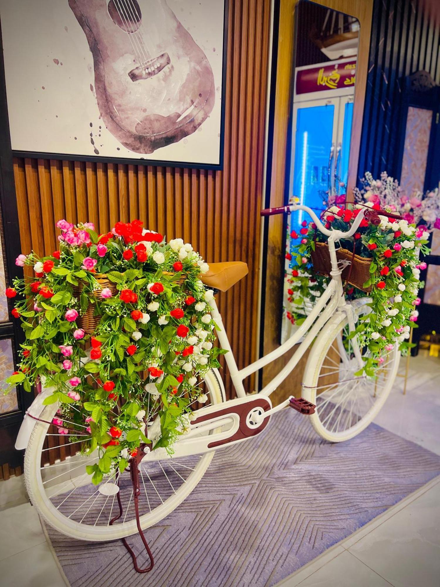 Arkan Al Barzah Hotel Apartment Szúr Kültér fotó